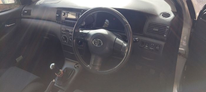 2004 Toyota Corolla