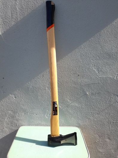 Axe
