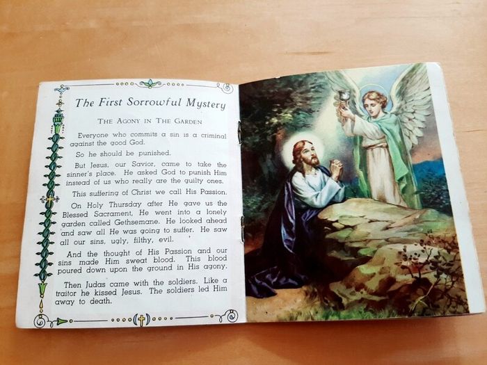 Vintage Mysteries of the Rosary