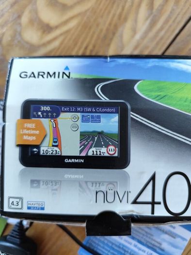 Garmin nuvi 40 sat nav Free lifetime upgrades.