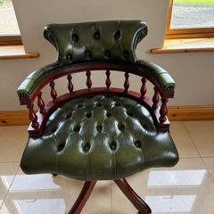 Captain's Chair