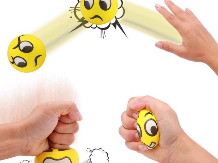 Funny Face Squeeze Stress Balls, Finger Exercise/stress Relief Toys, 12pcs Multiple Colours Available, See Photos (free Postage)