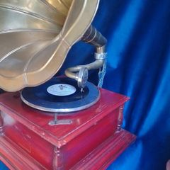 HMV gramophone