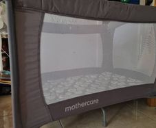 travel cot