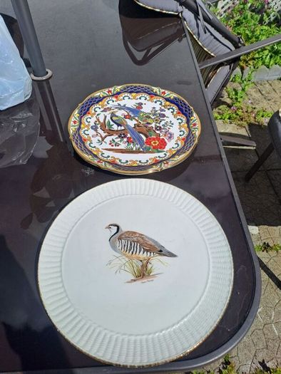 plates