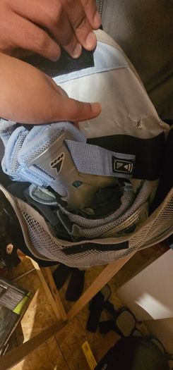 skating shoes with hand and leg protectors