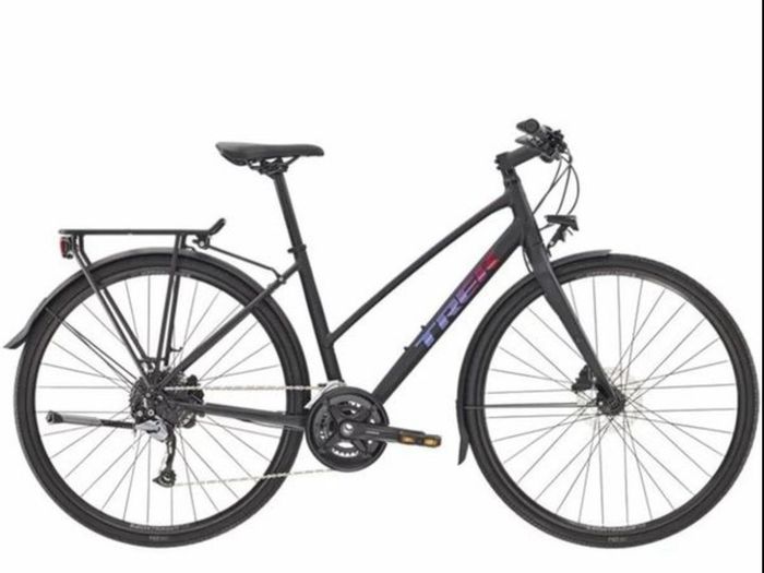 Trek FX3 Disk Stagger Womans hybrid bike