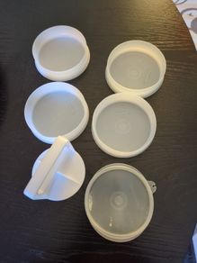 Tupperware burger maker