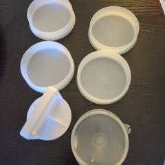 Tupperware burger maker