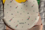 Nuby Decorated Silicone Bib - 6m+ x 2