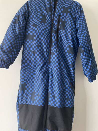 ski clothes kid 8-9y - including ski suit, boots, socks, mittens