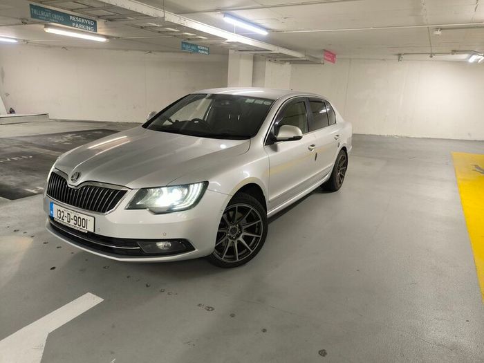 Skoda Superb 2013
