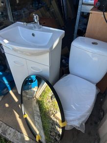 Sink unit,toilet