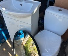 Sink unit,toilet