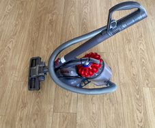 Dyson hoover for parts