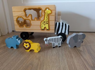 Melissa and Doug safari truck