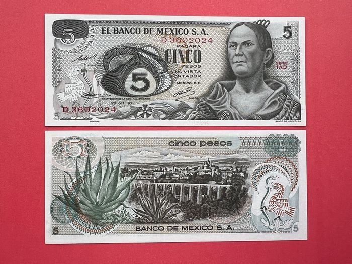 Mexico  5 Pesos  1971  Pick  72b . ( Uncirculated. )