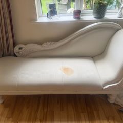 Coach House French Louis-style upholstered bench