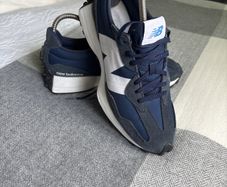 New Balance 327