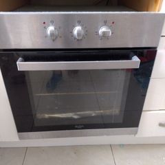 Single oven