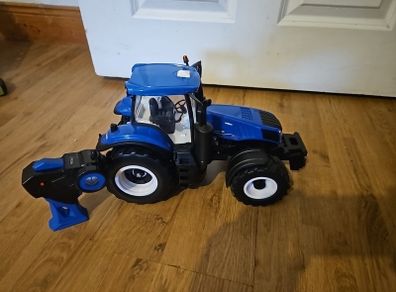 New Holland T8.435 Genesis rc tractor