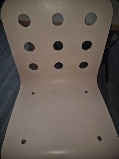 Rose-coloured, Height-adjustable Chair