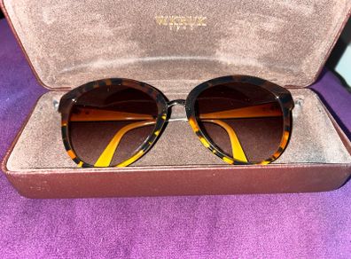 sunglasses with case