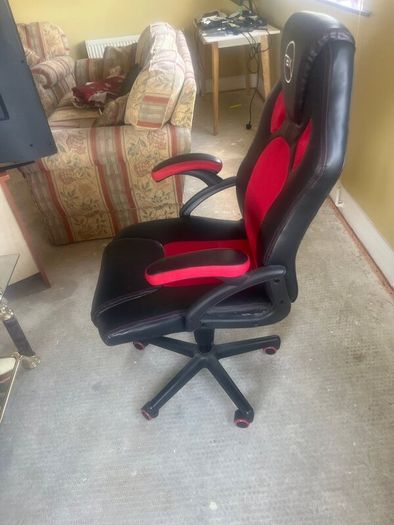 Gaming chair