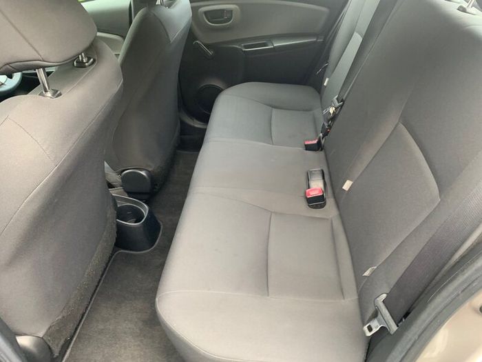 Toyota Yaris 2015