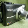 Kodak Easyshare C613 Compact Digital Camera +  SD CARD runs on AA batteries, WORKS WELL Image 2
