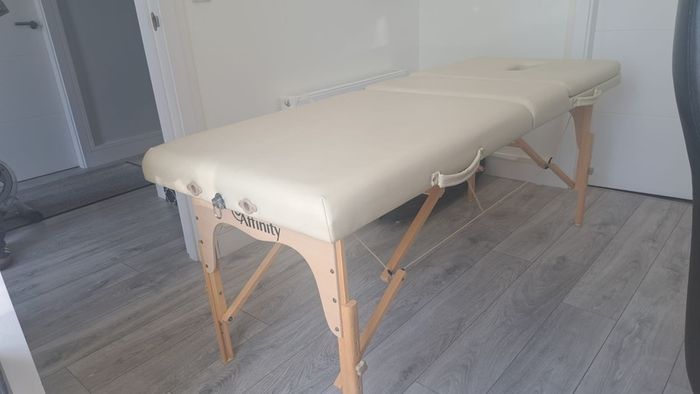 Affinity Professional Massage Bed
