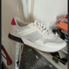 Ladies trainers