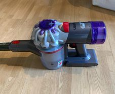 Dyson V8 Absolute