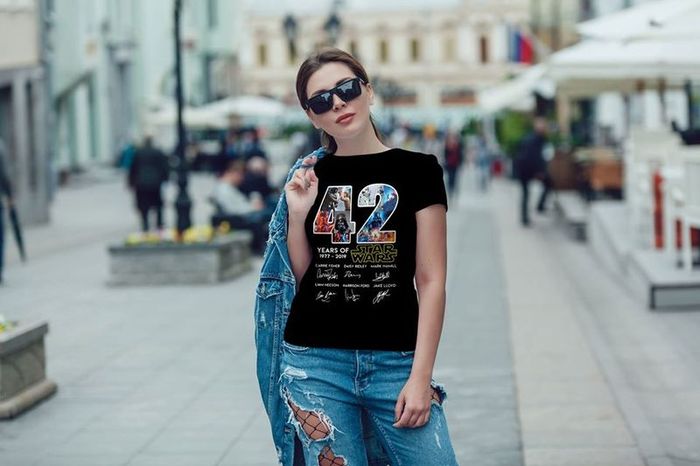 Star Wars 42 Years Of 1977-2019 Anniversary T Shirt