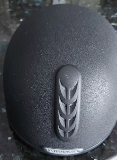 Champion Junior X-Air Skull-helmet Like NEW!