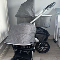 Uppababy vista v2 travel system