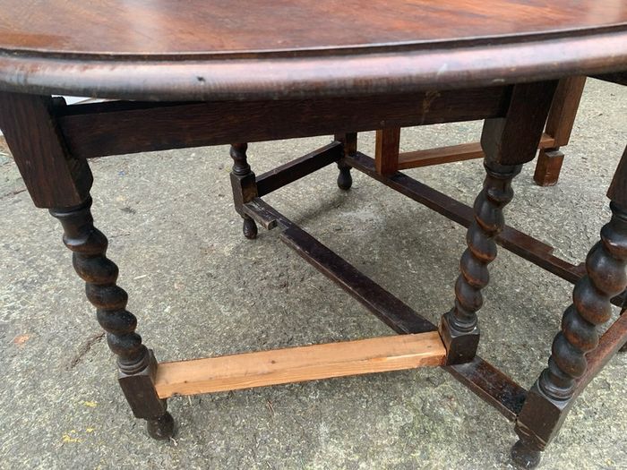 Antique gate leg dining table