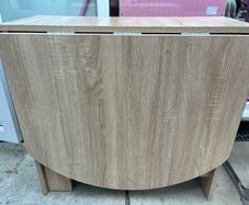 Extendable table