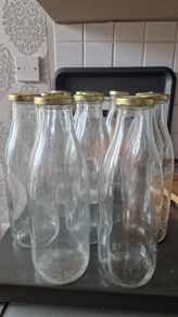 12 glass bottles, 1 litter each, Free