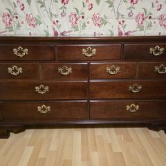 Mahogany Chest of Drawers