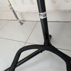 Guitar  Stand