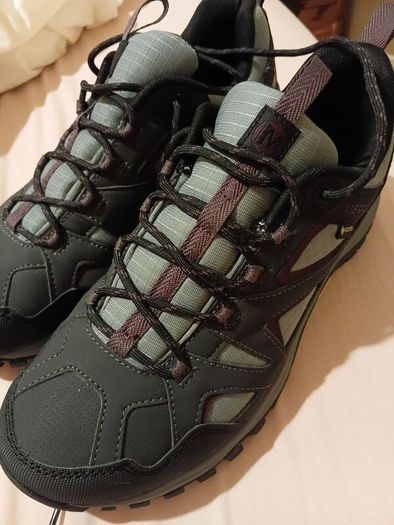 Brand new ladies merrell waterproof shoe