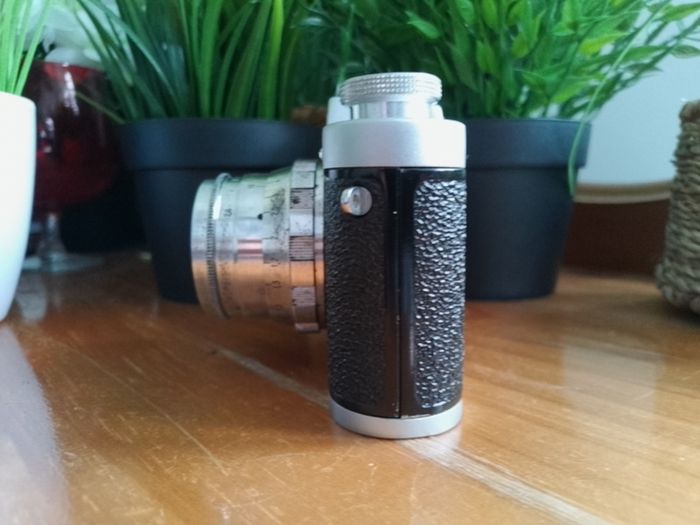 Zarya Cla'D Refurbished, USSR Russian 35mm Leica Copy film camera, 0076869