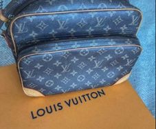 Louis Vuitton Nile monogram bag