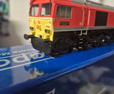 Dapol model railway Class 59 loco