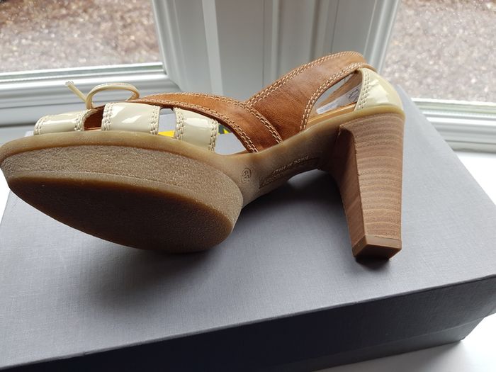 Manas Designer Italian Sandals