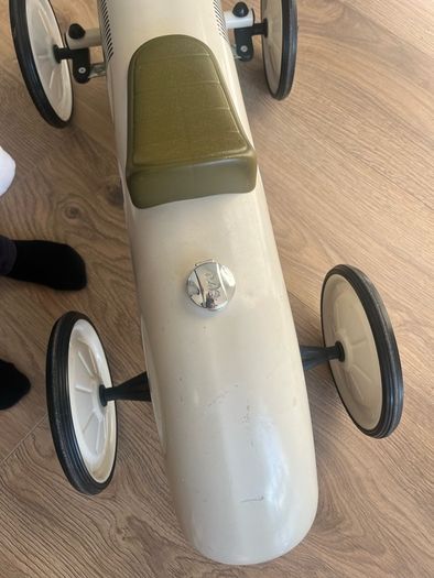 Vintage Style Kids Car