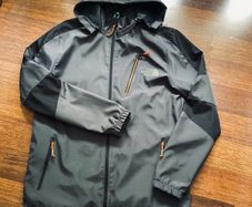 TNF light  jacket