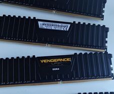 RAM DDR4 3000MHZ Corsair Vengeance CL.15 32gb