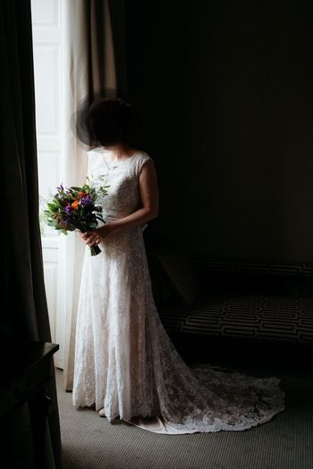 Full lace wedding dress worn once (2024)